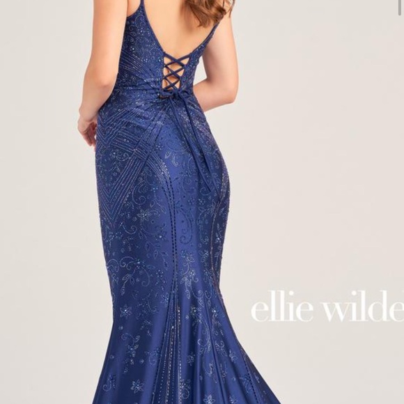 Ellie Wilde by Mon Cheri Hot Pink Prom dress size 6 never altered - Picture 7 of 9